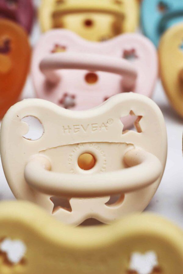 hevea pacifier milky white orthodontic 0 3months